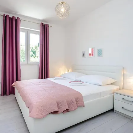 One-bedroom In Apartman