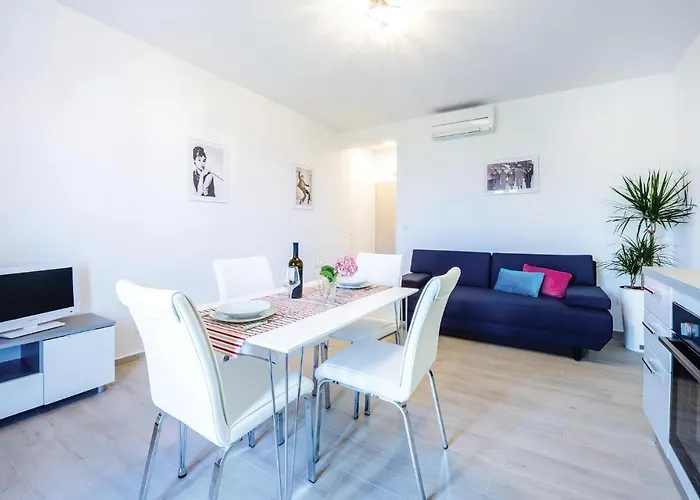 One-bedroom In Apartman Cavtat